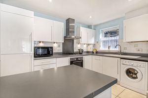 Kitchen- click for photo gallery